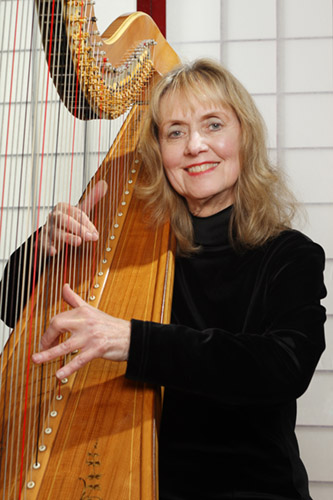 Harpist Susi Hussong ©2011TonyKoski